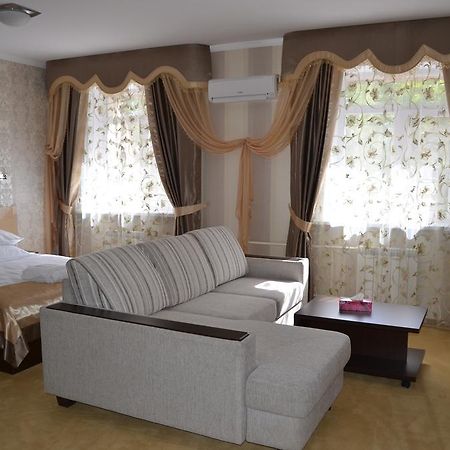 Ustʼ-Kamenogorsk Mereke Hotel חדר תמונה