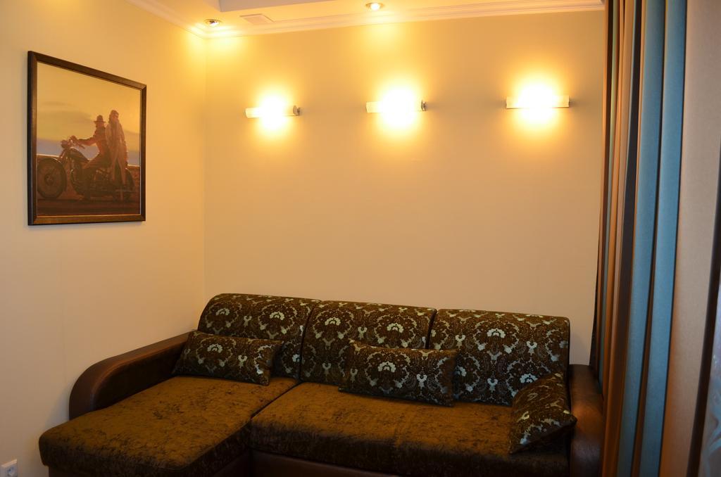 Ustʼ-Kamenogorsk Mereke Hotel חדר תמונה