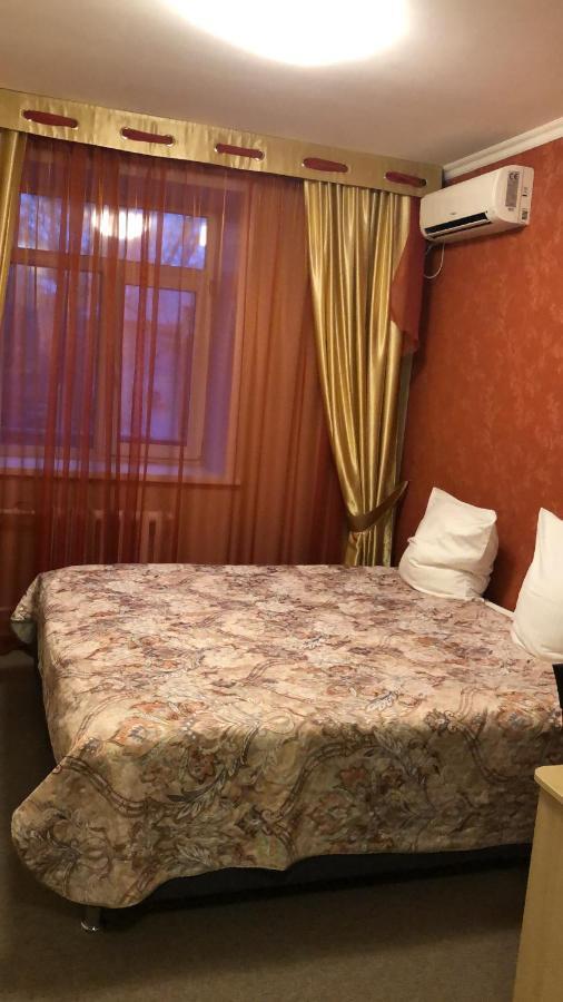 Ustʼ-Kamenogorsk Mereke Hotel מראה חיצוני תמונה